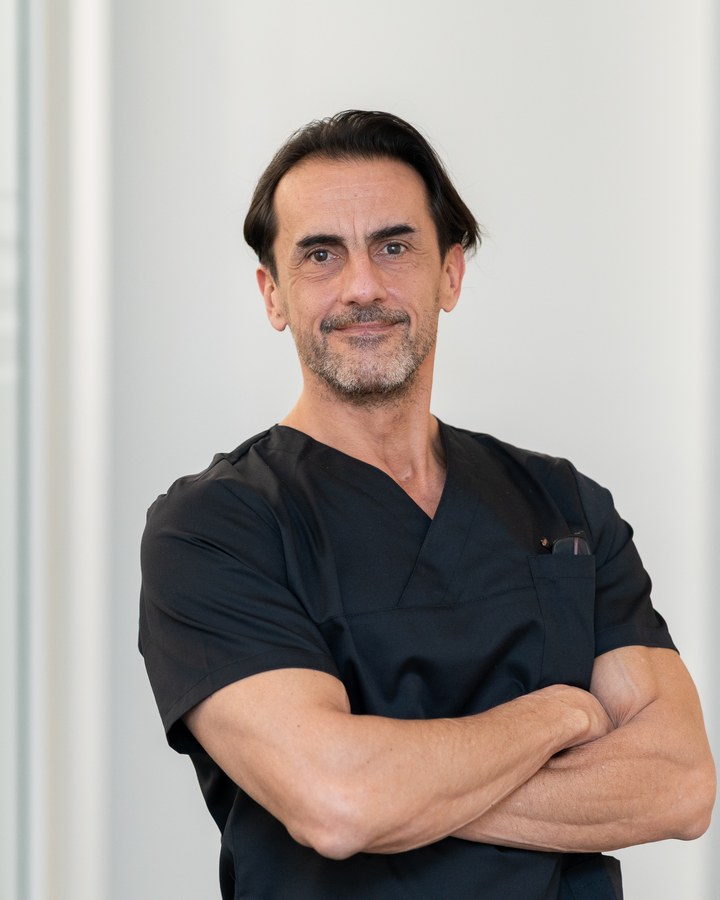 Dr. med. dent. Patrick Ilbag, Zahnarzt in der Salierpraxis